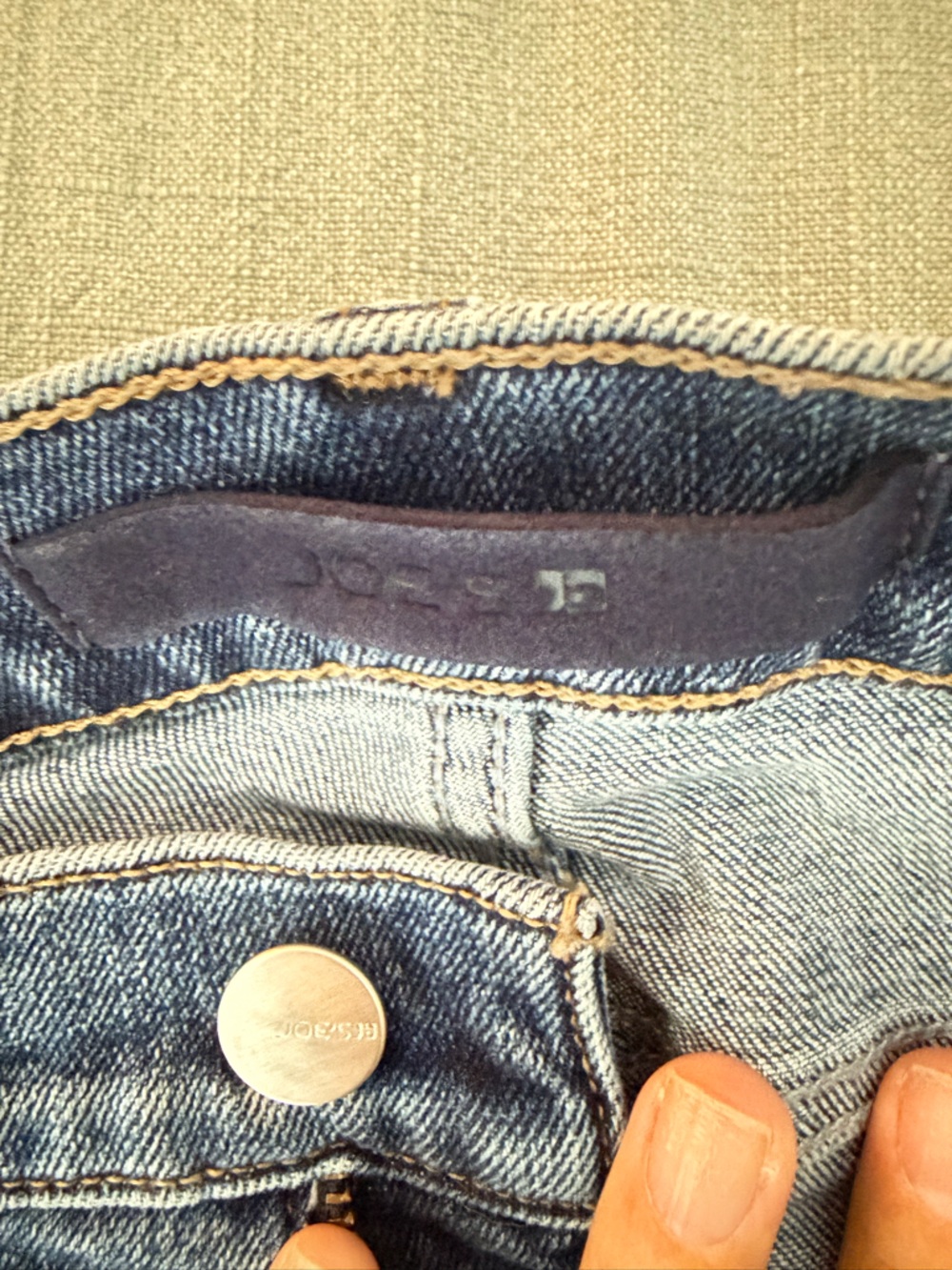 Joe’s maternity straight leg Jeans - Picture 3 of 4